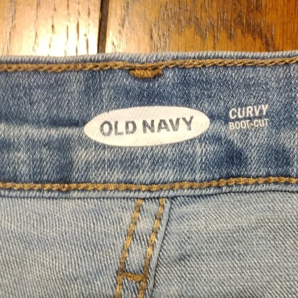 Old Navy Light Wash Curvy Boot-Cut Jeans Size 14 Short - Picture 2 of 9